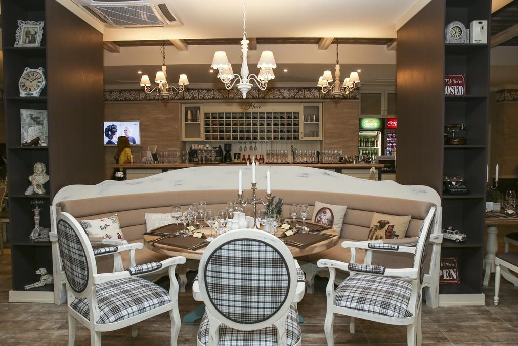 Hotel Nove Svishtov Esterno foto